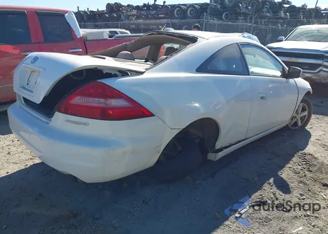 2005 Honda Accord 2.4 Ex z USA, uszkodzony, nr VIN 1HGCM726X5A003485